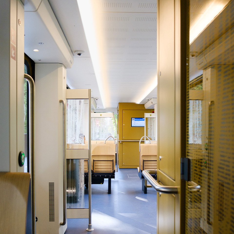 14 milani design consulting Agentur Zurich transportation Dolderbahn VBZ aussendesign innendesign