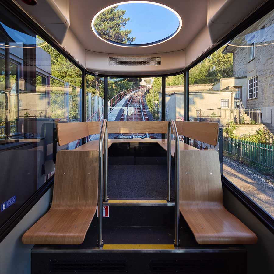VBZ Rigiblick Seilbahn Milani Design Designagentur Industriedesign Transportationdesign Zugdesign Innendesign Aussendesign Experience Interior Light front